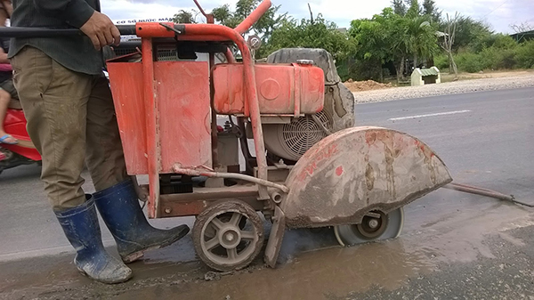 Dịch vụ khoan cắt bê tông đường nhựa TP Vinh Nghệ An