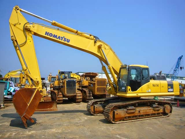 Cho thuê xe máy xúc, máy ủi san lấp mặt bằng